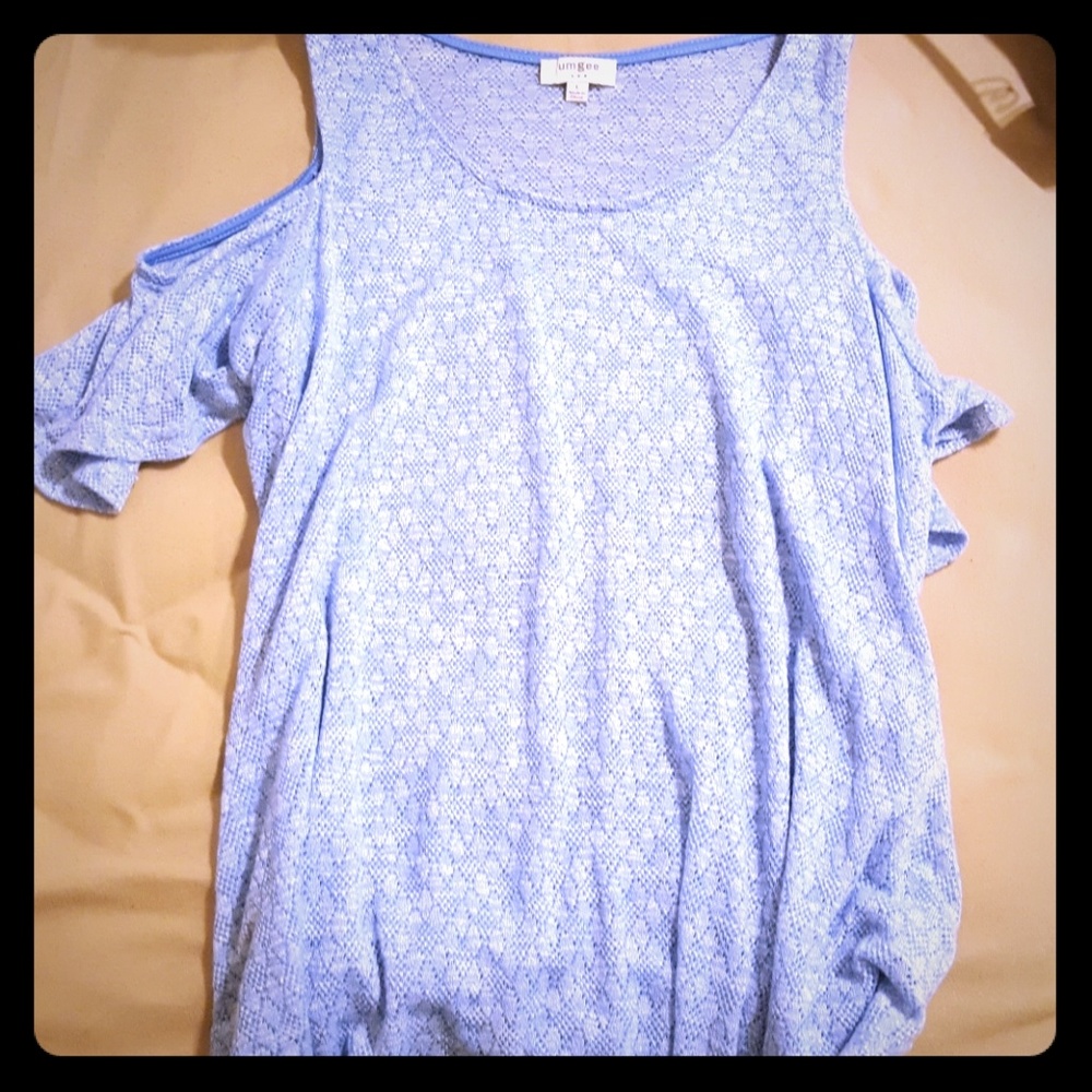 Baby blue cold shoulder